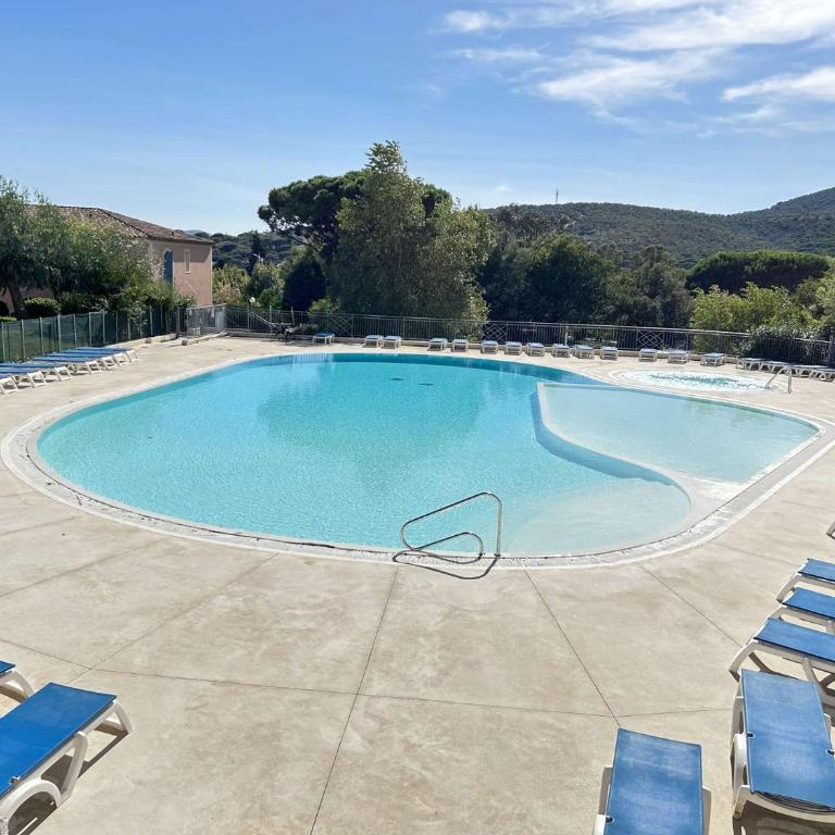 SM320-164 SAINTE MAXIME Appartement 3 pièces 6 couchages parking et piscine - Apartamento de 2 dormitorios con balcón - 18