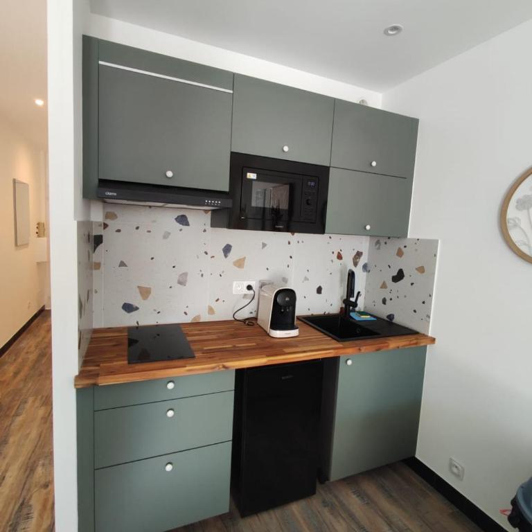 Confortable appartement proche bord de mer - Appartement 1 Chambre - 10