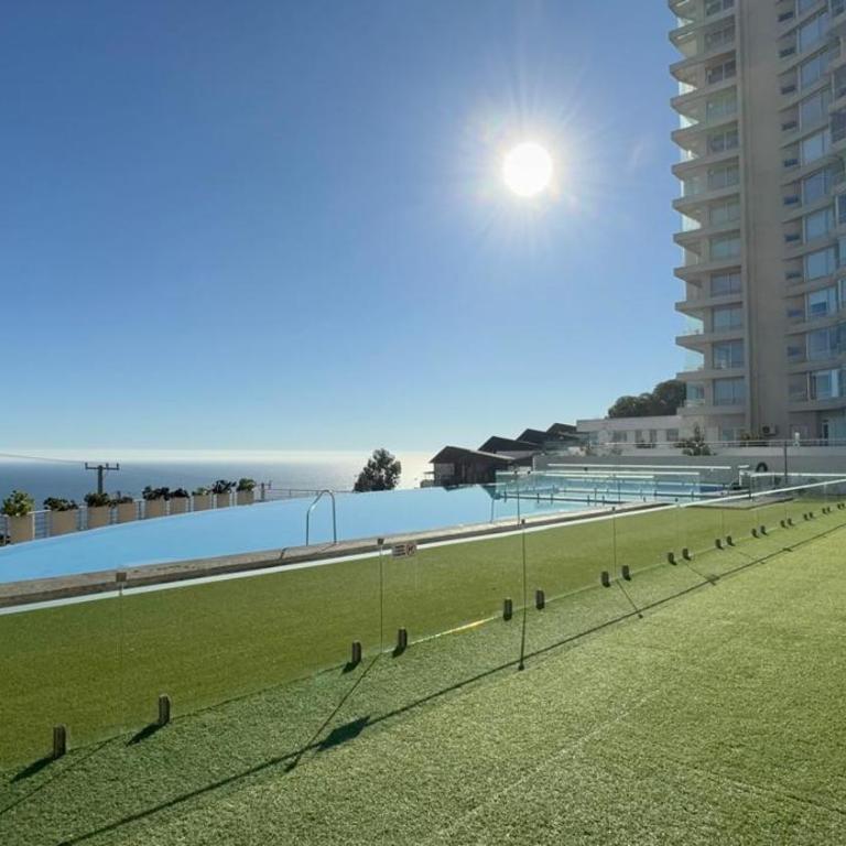 Incredible Ocean View - Two-Bedroom Apartment - 21