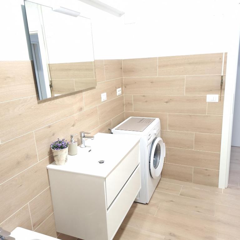 Elunà Assisi Home - Appartamento Deluxe - 13
