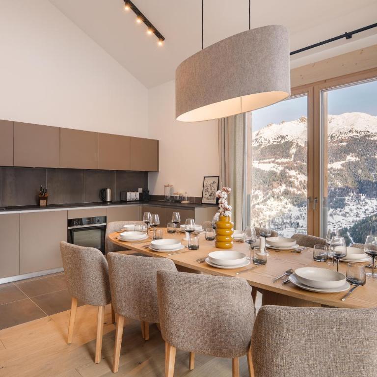 Guernerés & Spa by Alpine Resorts - Deluxe Apartment mit 5 Schlafzimmern - 2
