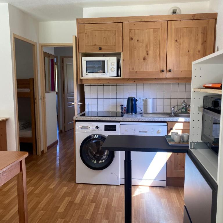 T3 classé 3 étoîles Au pied des pistes, lumineux-piscine - Appartement - 7