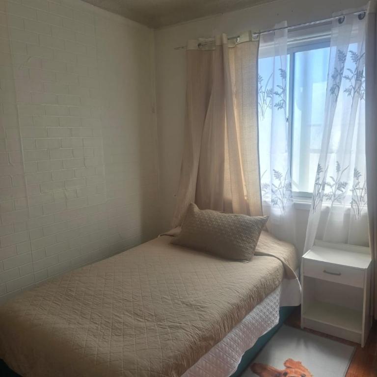 Andes Hostal Serena - Standard Single Room with Shared Bathroom - 5