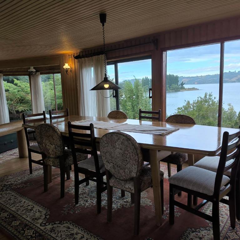 Casa de la bahia de Chiloé - Five-Bedroom House - 6