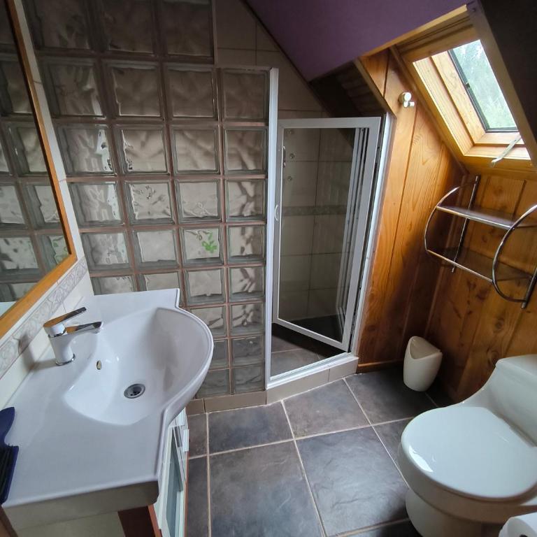 Casa de la bahia de Chiloé - Five-Bedroom House - 11