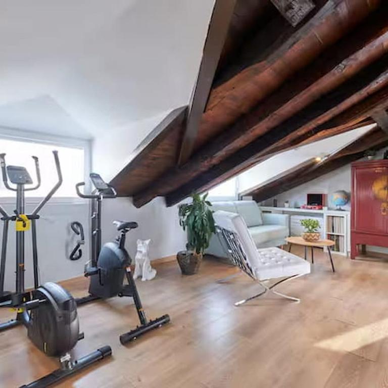 Exclusive sophisticated duplex-3Bdrs 2Bath-Opera - Apartment - 4