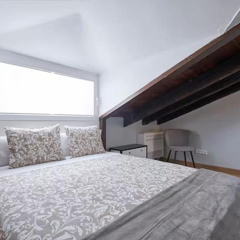Exclusive sophisticated duplex-3Bdrs 2Bath-Opera - Apartment - 30
