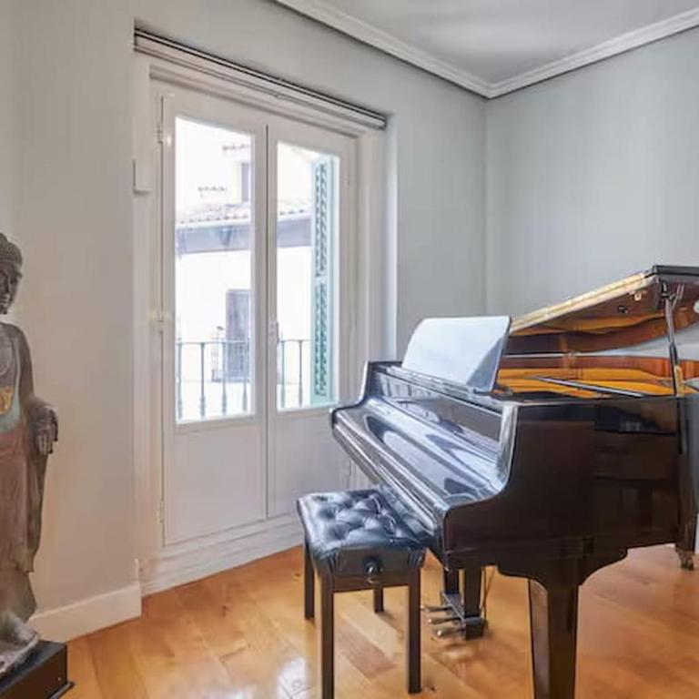 Exclusive sophisticated duplex-3Bdrs 2Bath-Opera - Apartment - 43