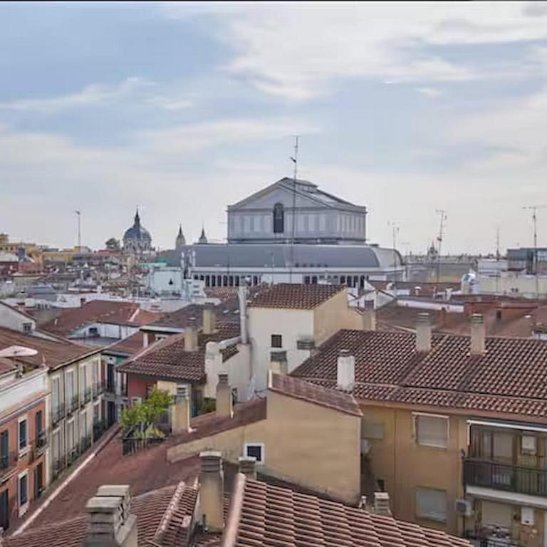 Exclusive sophisticated duplex-3Bdrs 2Bath-Opera - Apartment - 46