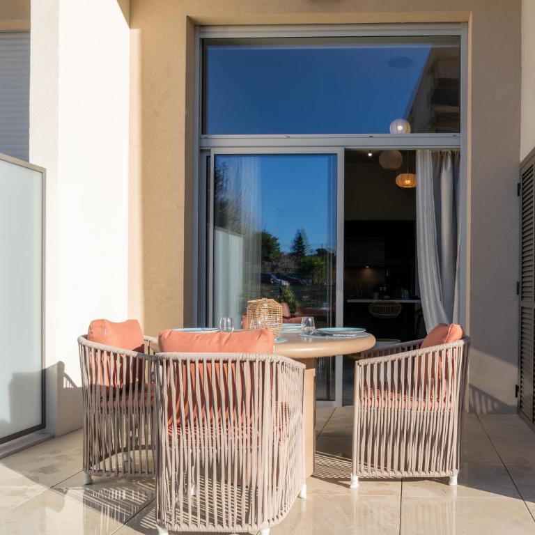 3P neuf haut de gamme Piscine Antibes - Apartment mit 2 Schlafzimmern - 60