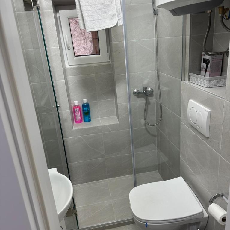Natalie's Lodge - Apartman sa 2 Spavaće Sobe - 2