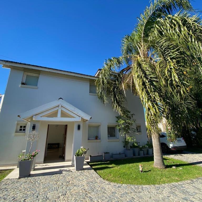 Hermosa casa en el Náutico Escobar Country Club - Casa de 2 dormitorios - 16