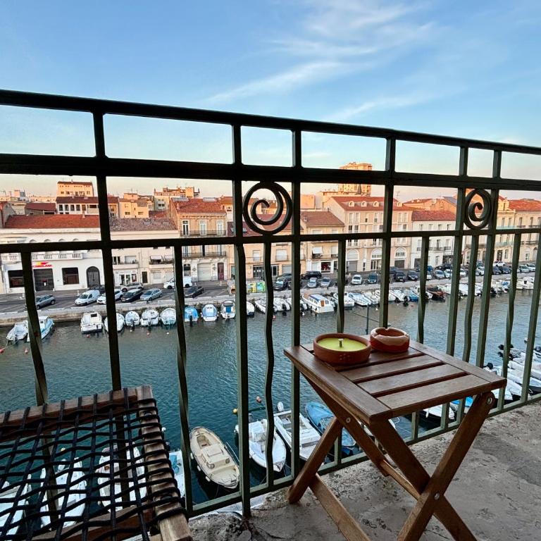 Appartement Centre Sète - Balcon Vue Quai - Apartment mit 2 Schlafzimmern - 6