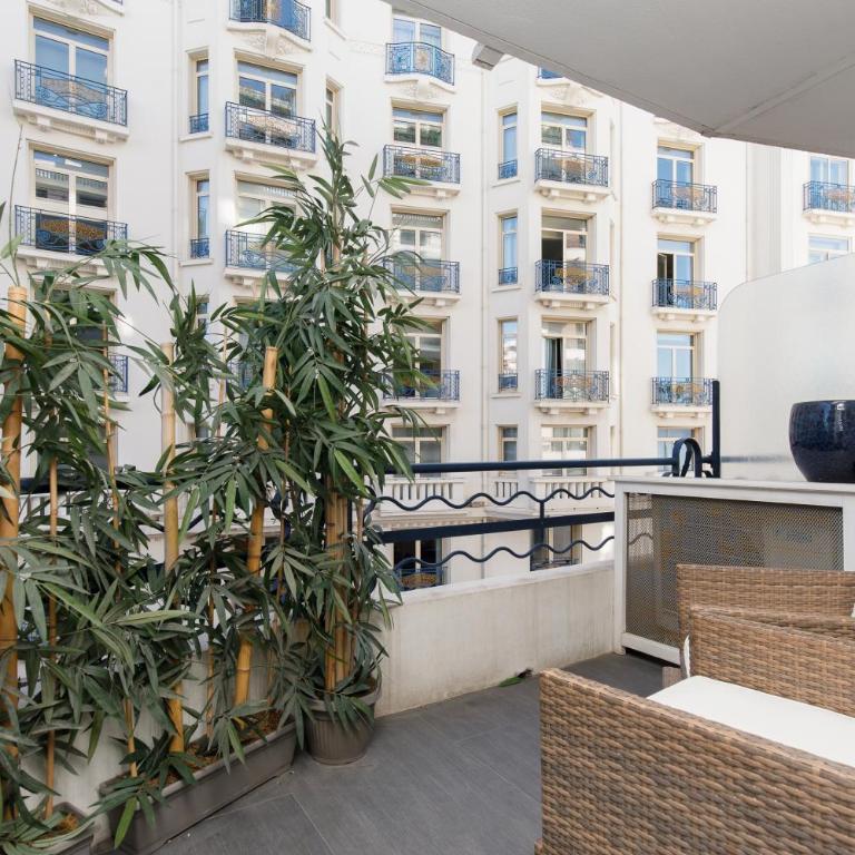 Le Grain d'Or YourHostHelper - Two-Bedroom Apartment - 2
