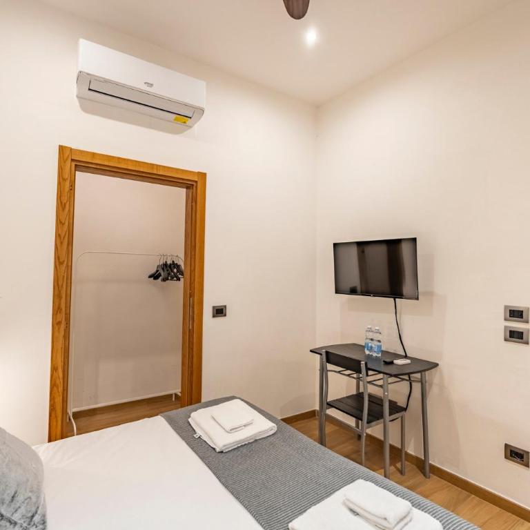 San Zanobi Suites- by MOIS Collection - Camera Matrimoniale - 5