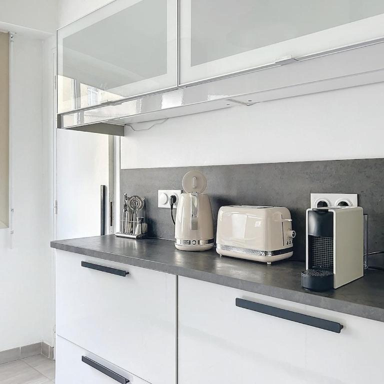 Le Grignan - Beaches 5 min walk & Terrace! - Appartamento con 1 Camera da Letto - 7