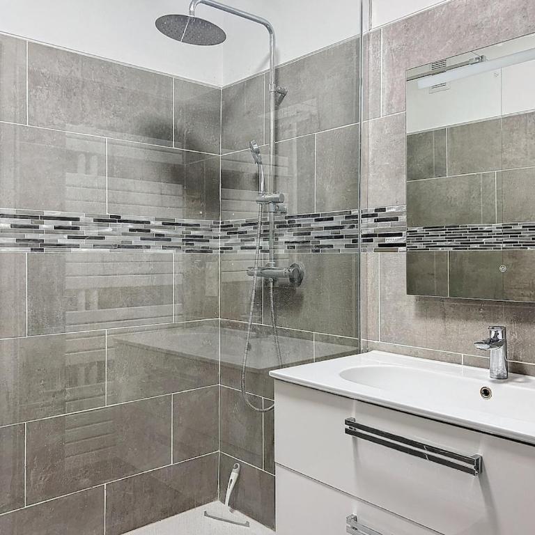 Le Grignan - Beaches 5 min walk & Terrace! - Appartamento con 1 Camera da Letto - 9