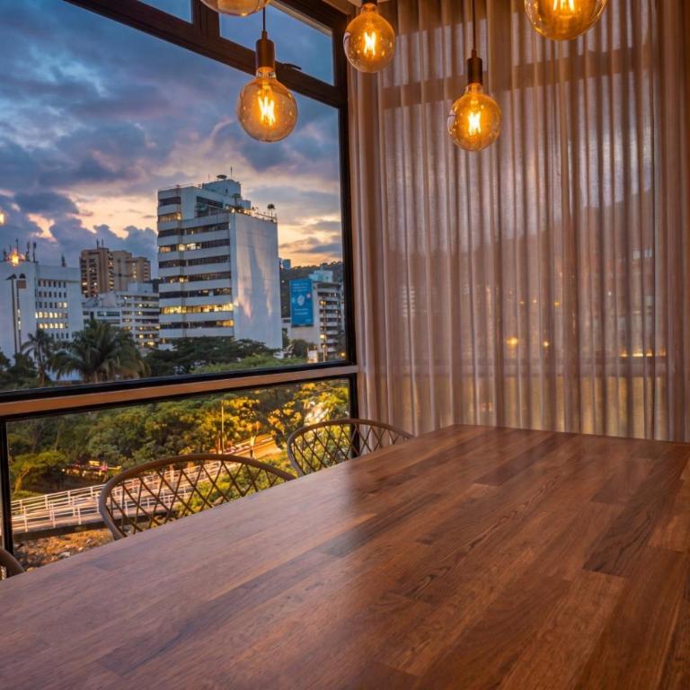 Suite Premium Piso 6 - Vista Panorámica al Rio - Boulevard del Rio - Apartamento Superior con vistas a la ciudad - 14