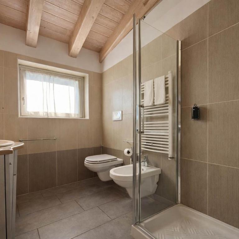 Boutique Hotel Bogliaco - Camera Deluxe Matrimoniale/Doppia con Letti Singoli con Vista Piscina - 1