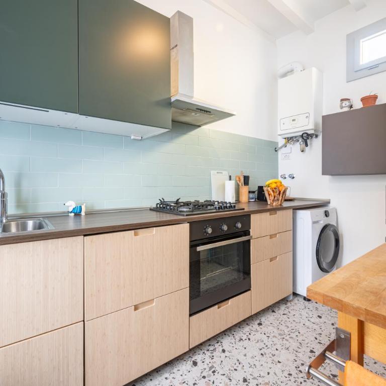 GuestHost - Lovely Apartment in Parma! - Appartamento con 2 Camere da Letto - 9