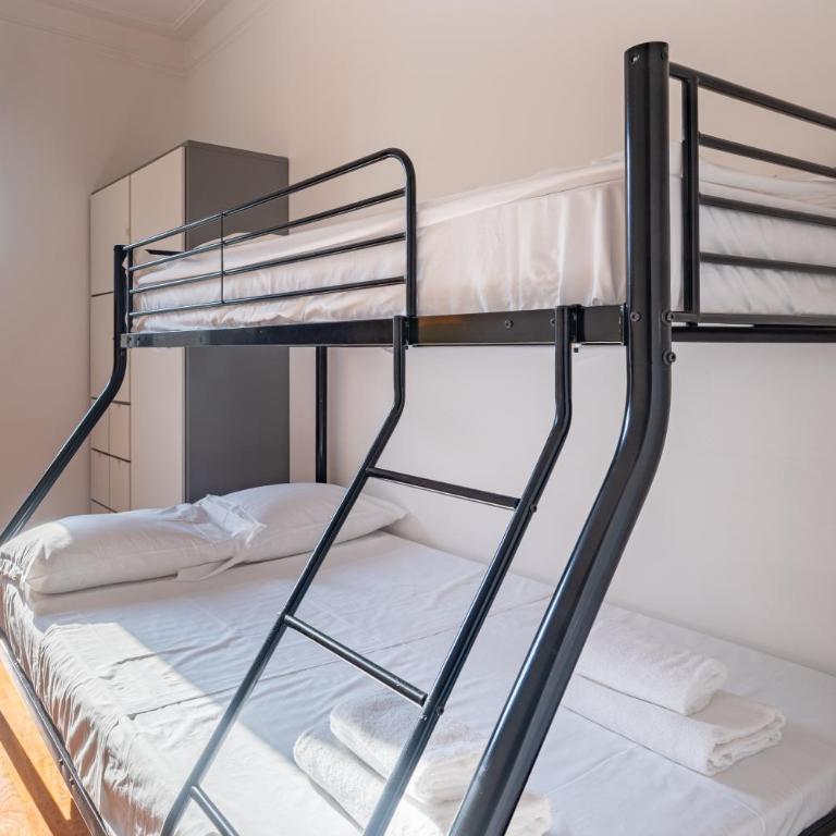 GuestHost - Lovely Apartment in Parma! - Appartamento con 2 Camere da Letto - 4