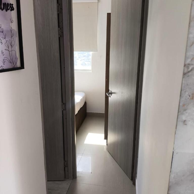 Cartagena near the beach - Three-Bedroom Apartment - 23