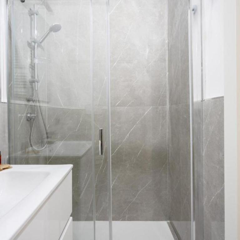 AuGuStea - Modern Central Suites - Appartamento - 13