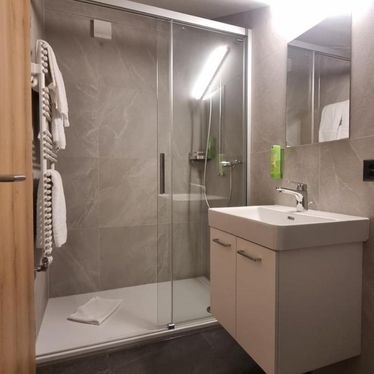 Hotel Les Amis - Superior Doppelzimmer - 4