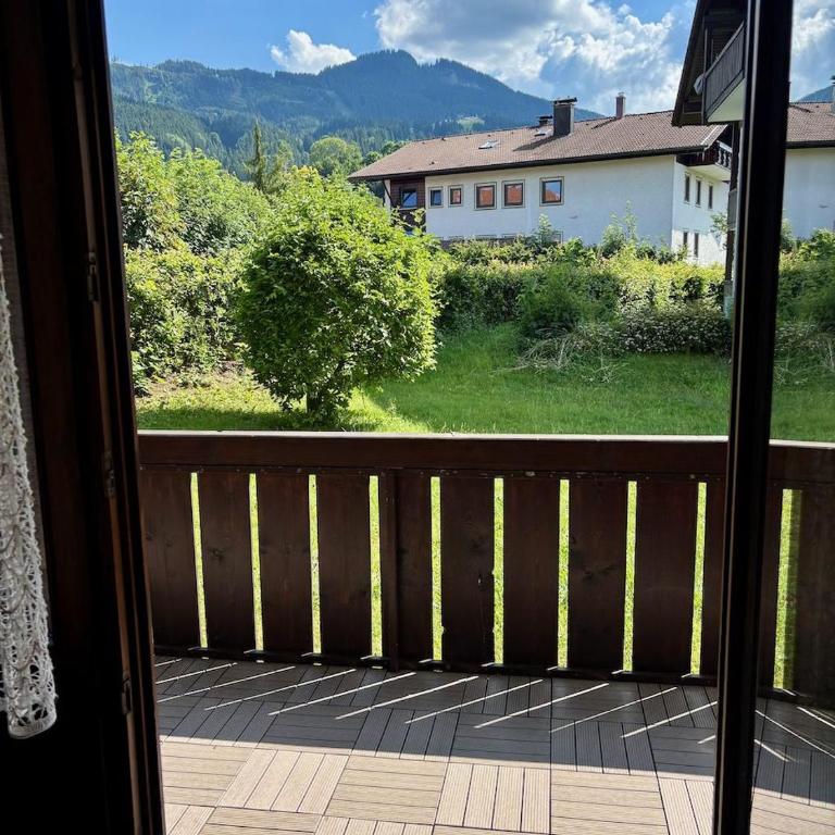 Ferienwohnung Promenadenweg Nesselwang 14-3 - Apartment mit 2 Schlafzimmern und Balkon - 2