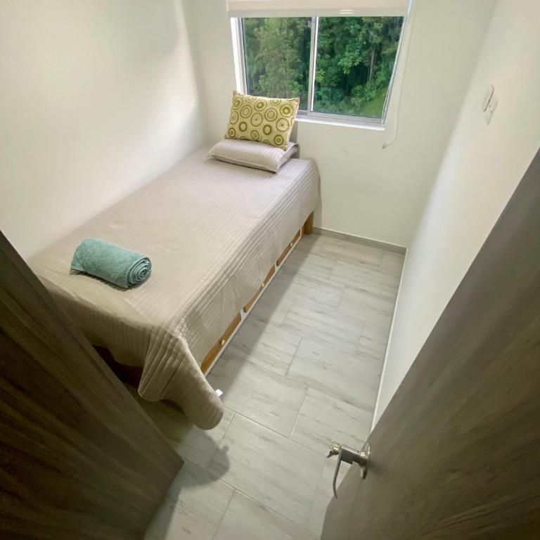 Apto nuevo, tranquilo y central - Apartamento de 2 dormitorios - 6