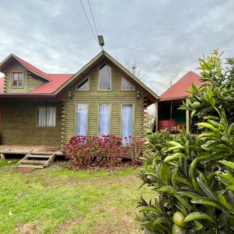 Cabaña Tricahue 1 El Colorado sector - Three-Bedroom House - 1