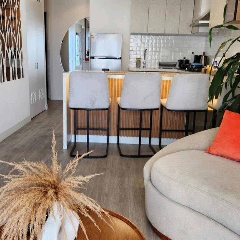 Luxury Ocean View Barranco Apt, 17th Floor AC - Two-Bedroom Deluxe Apartment with Harbor View - 35