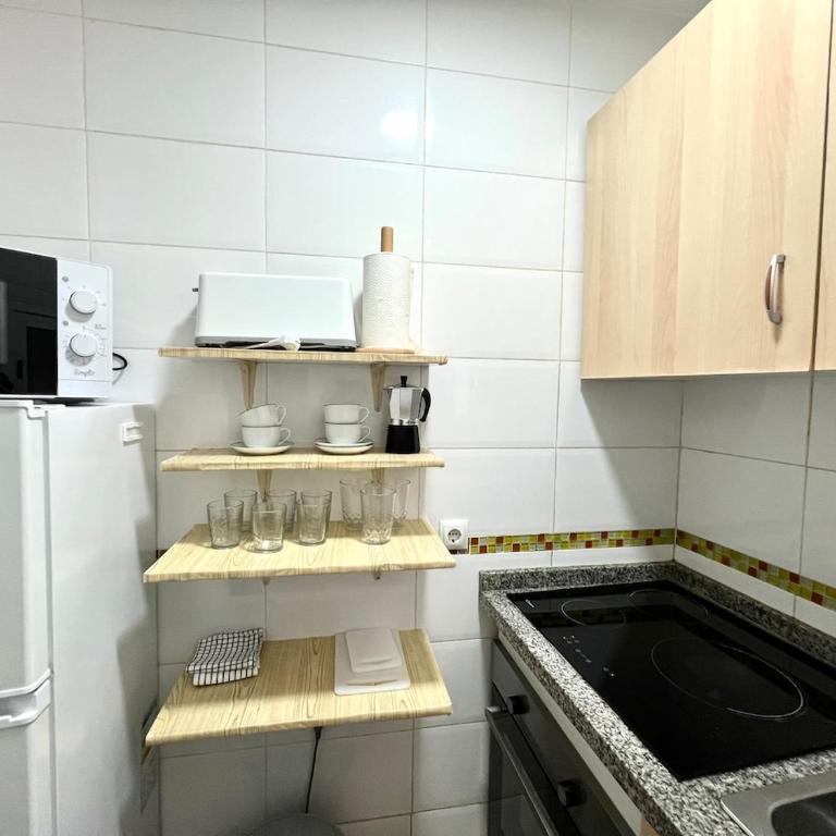 Acogedor Apartamento En Rosaleda Centro - Apartamento de 1 dormitorio - 7