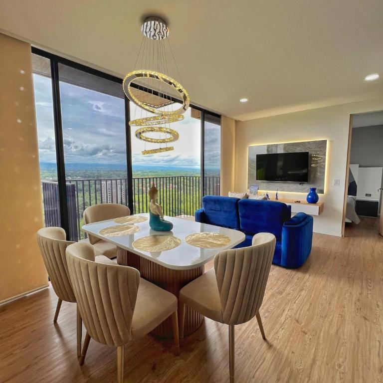 Apartamento de lujo con increíble vista en Cerritos - Three-Bedroom Apartment - 22