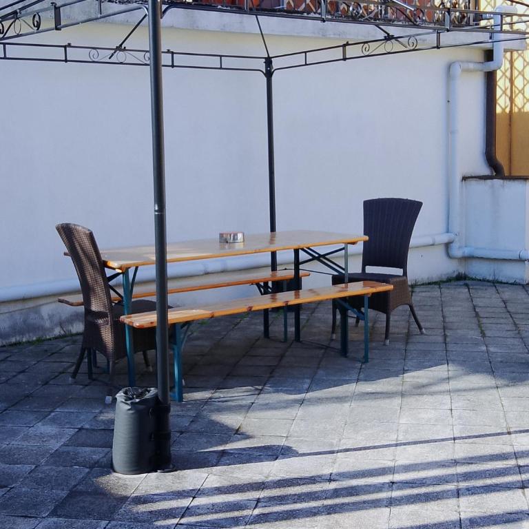 DOGE ADORNO- Davanti all'acquario - Grande terrazza privata - Palazzo Nobiliare Storico - Two-Bedroom Apartment - 11