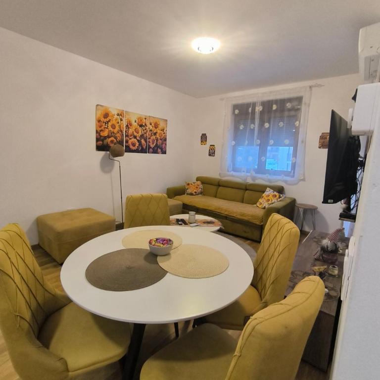 Rosa Lux - Apartman sa 1 Spavaćom Sobom - 5