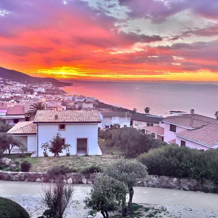 Nuovo appartamento con giardino e vista mare mozzafiato - Appartamento con Vista Mare - 1