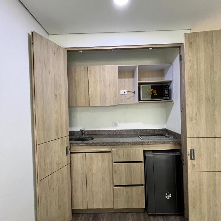 Apartahotel Boutique Central - Habitación Deluxe (2 adultos + 1 niño) - 4