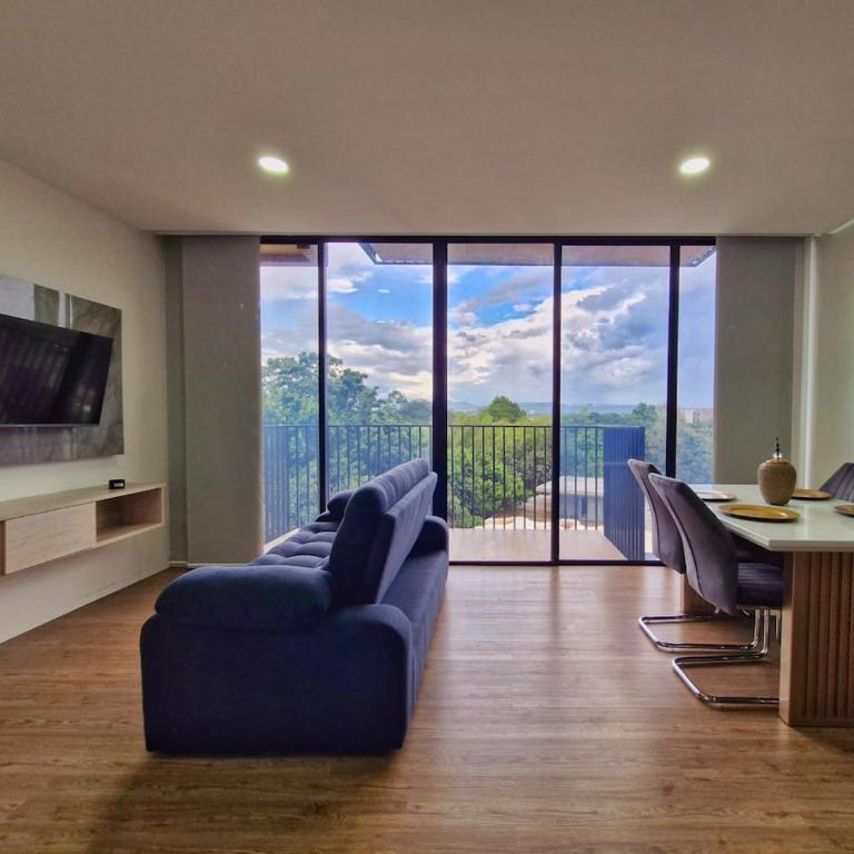 Apto de lujo en la zona más exclusiva Pereira - Two-Bedroom Apartment - 1