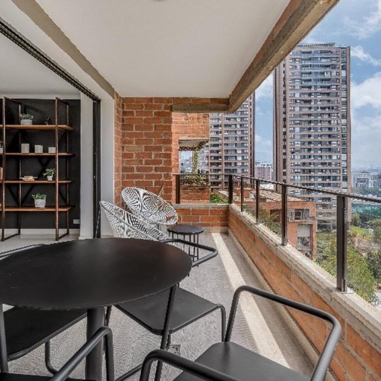 Luxury 4BR Near Provenza with Amazing Views - Apartment - 18