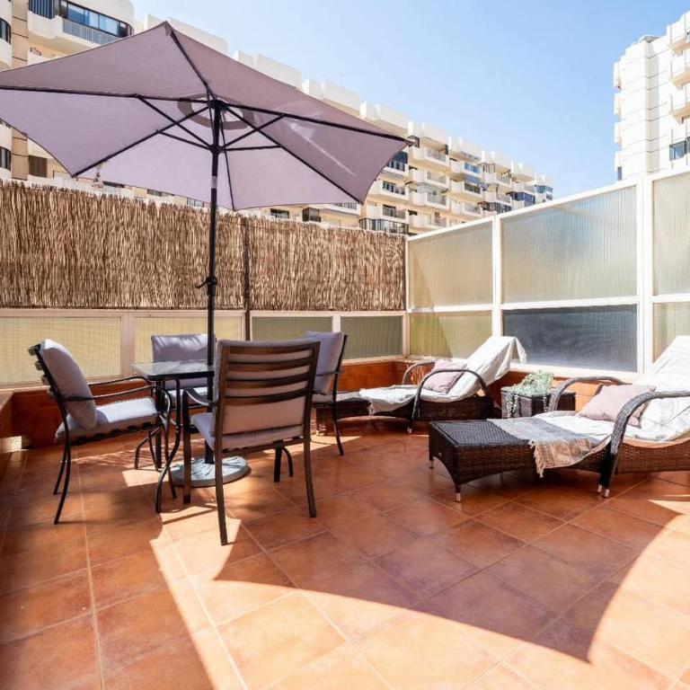 Hotel PYR, Spacious Studio with a Big Terrace - Apartamento Estudio - 8