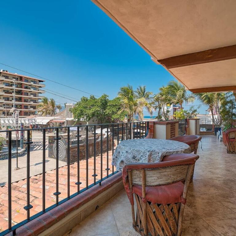 Ocean view 2Br Condo-Balcony-Beach-Pool - 204 - Casa - 70