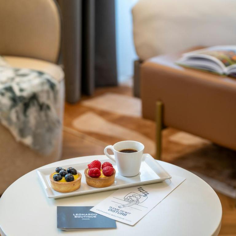 Leonardo Boutique Hotel Rome Monti - Camera Matrimoniale Deluxe - 2