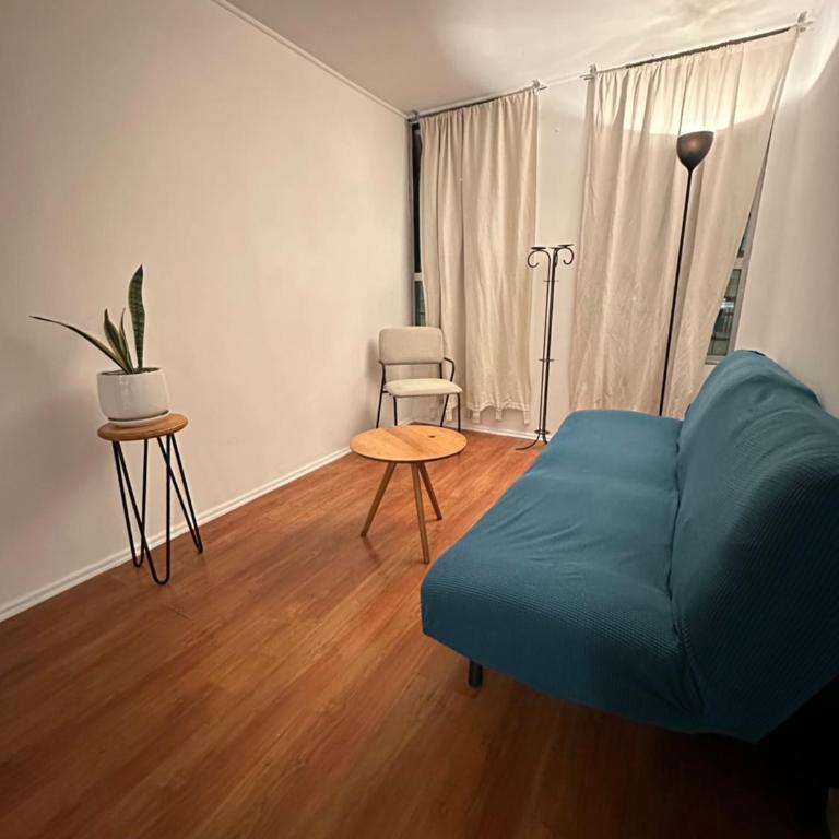 Metro Santa Ana - One-Bedroom Apartment - 1