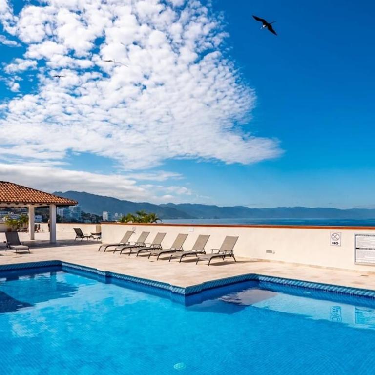 Ocean view 2Br Condo-Balcony-Beach-Pool - 304 - Casa - 27