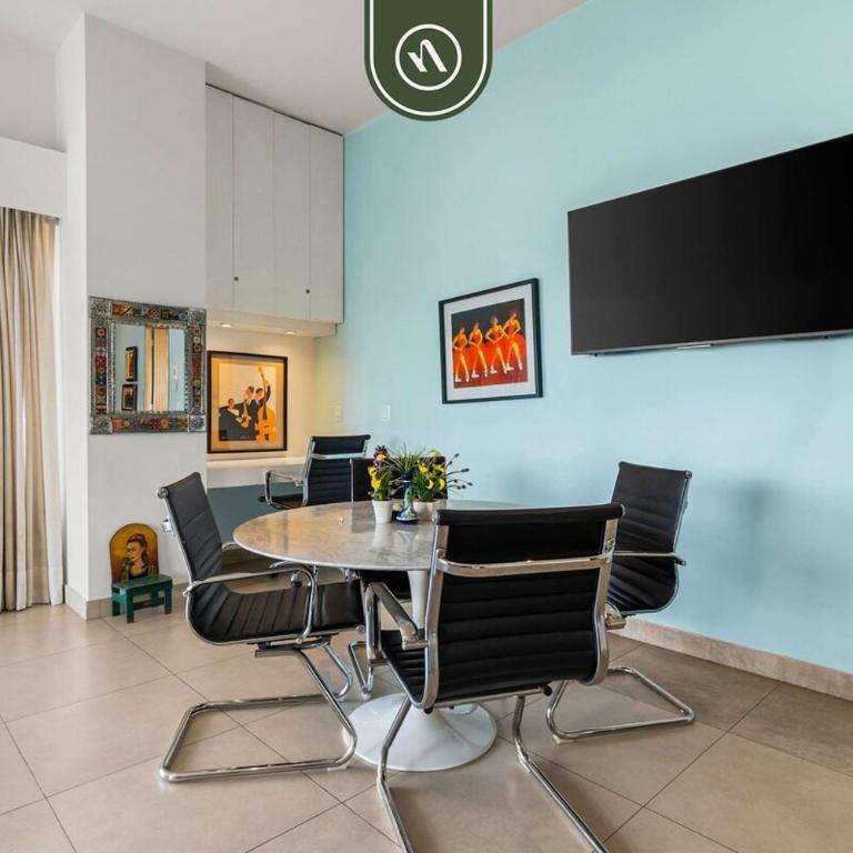 Amazing 2 BR Condo in Romantic Zone - Rooftop Pool - Casa - 25