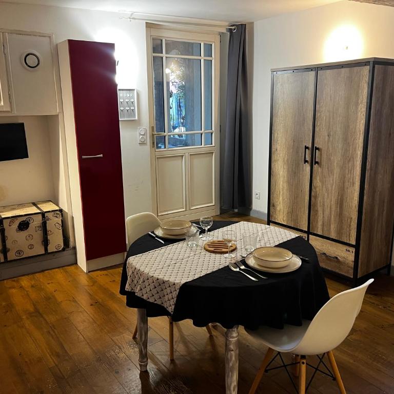 Studio hyper centre Bagnères de bigorre - Appartement 1 Chambre - 9