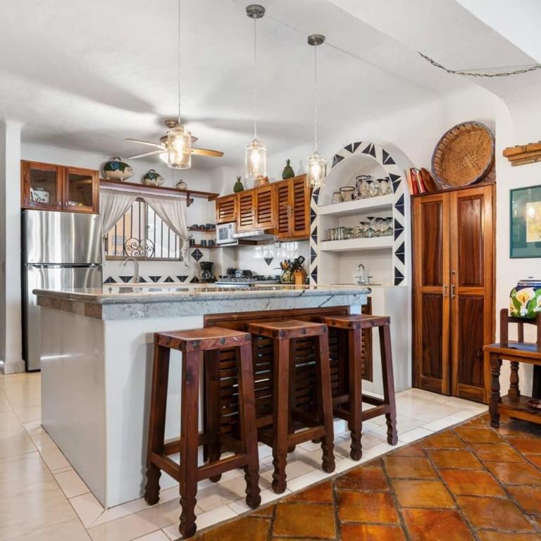 Ocean view 2Br Condo-Balcony-Beach-Pool - 305 - Casa - 31