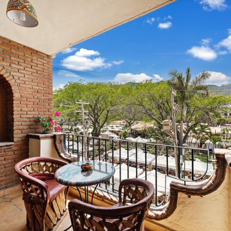 306-Plaza Mar | 1BR Condo, Beach, Pool, Balcony - Apartamento - 21