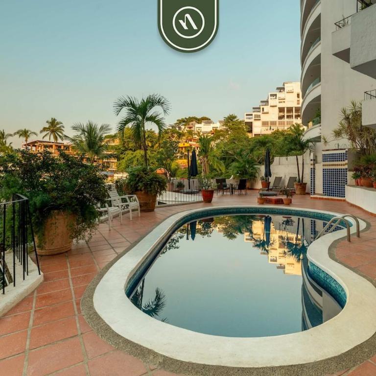 Two Story Condo with Amazing Ocean-Sunset Views - Vacation Home - 3